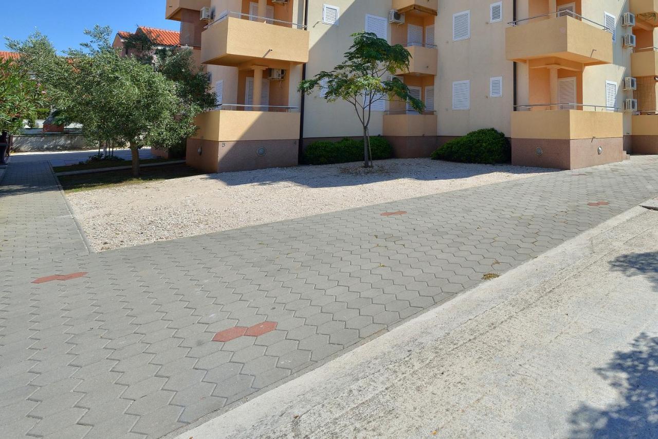 Apartments By The Sea Privlaka, Zadar - 14816 Екстериор снимка