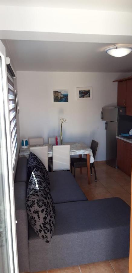 Apartments By The Sea Privlaka, Zadar - 14816 Екстериор снимка